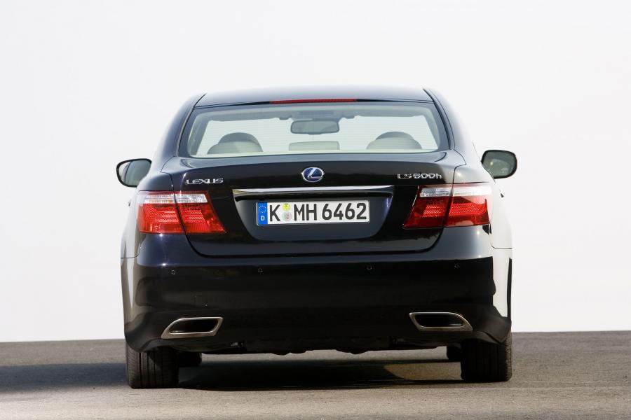  Lexus LS600h L 2007 года  (фото 52 из 224)